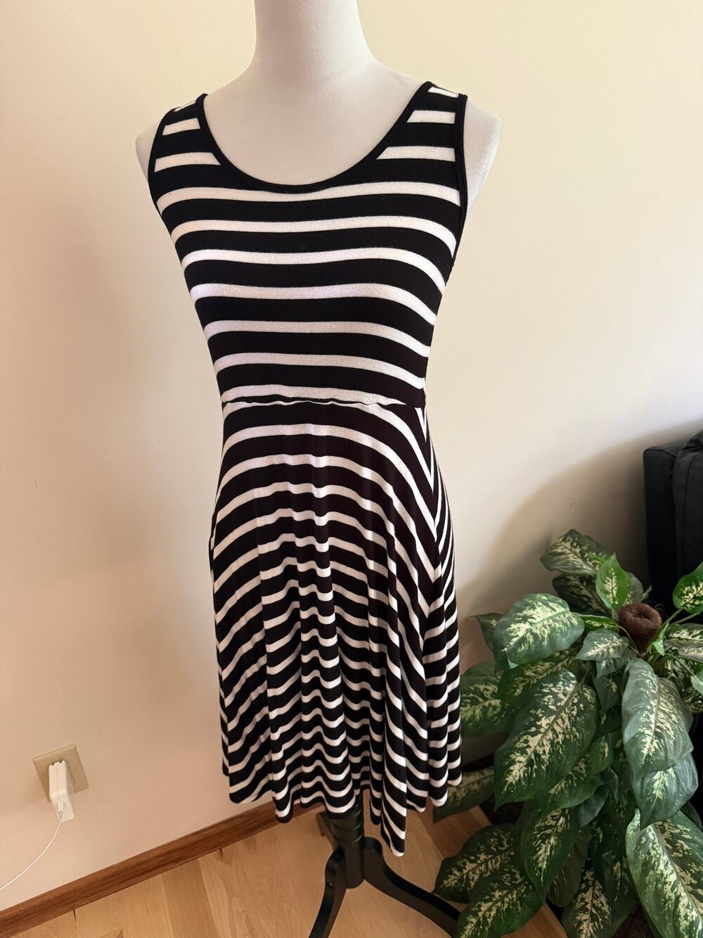 Old Navy Black and White Tank Dress